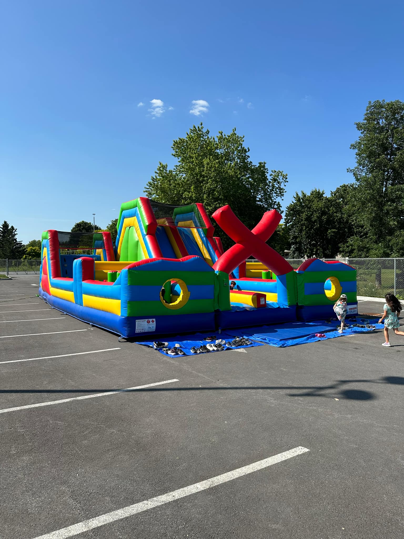 Course à obstacles - Mega